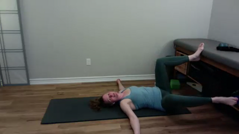 Knees: Connecting your Feet